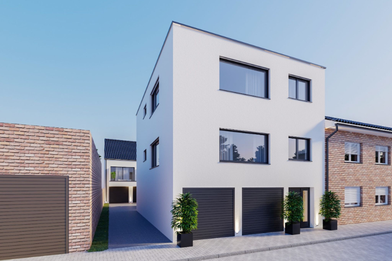 Roeselare-stadskern. Verder te renoveren project van 2 appartementen van +/-82m² op uitstekende ligging dichtbij ’t station en alle voorzieningen ! Ideale investering !! Image